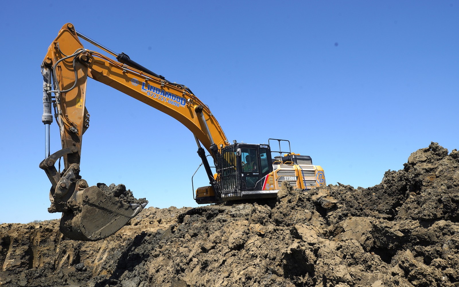 Equipment Financing for Utility and Pipeline Contractors