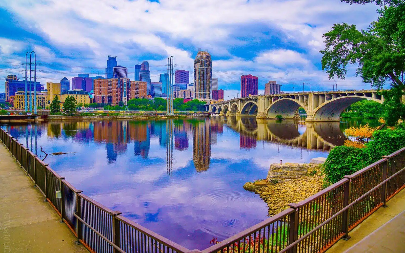 Excavator Financing in Minneapolis, Mn